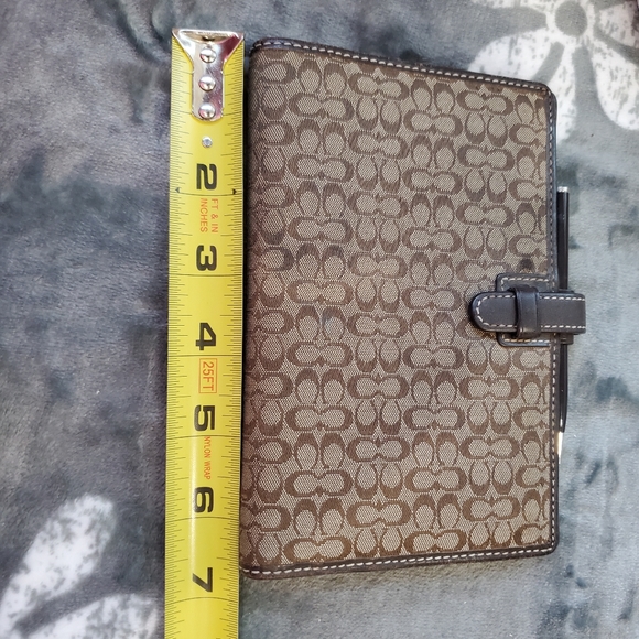 IUC Coach Address Book - Picture 3 of 8